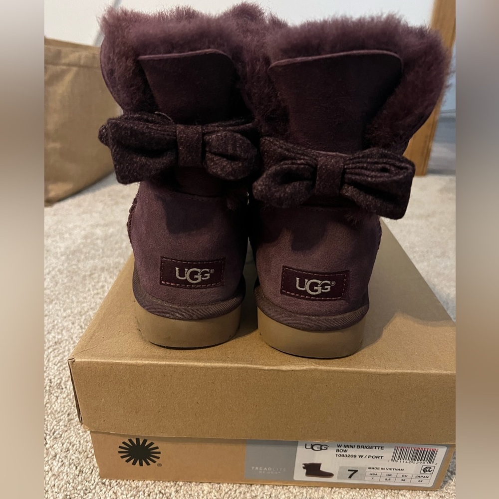 Uggs - image 3